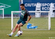 开云体育-摩尔多瓦球员备战欧洲足球杯