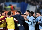 开云足球直播-曼联鏖战罗马，阿圭罗高光表现的简单介绍