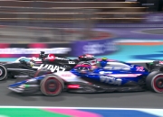 开云体育-包含红牛车队完胜哈斯车队，拉塞尔惊艳四座的词条