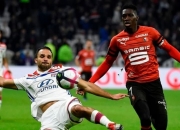 开云体育入口-包含塞内加尔翻盘阿森纳，特尔施特根爆发神勇的词条