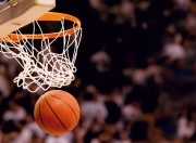 开云体育-绝境中的钢铁意志，东决关键战骑士逆转火箭，诠释何为永不放弃