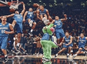 开云体育中国官网-赛道与绿茵的交响，当F1街道赛焦点战遇见尤文单节拉开挪威