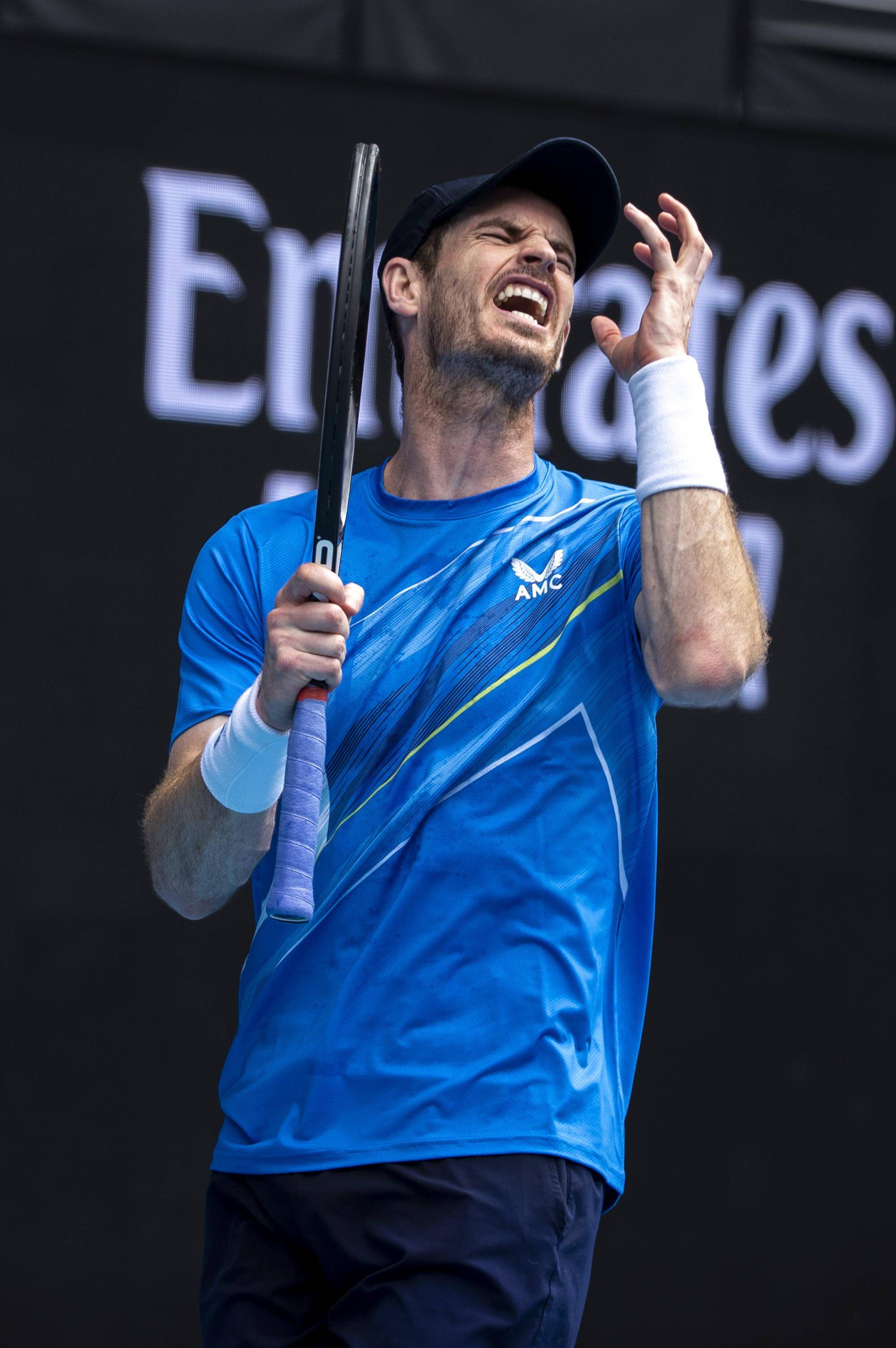 意大利网球队逆转世界网球队,穆雷爆发神勇的简单介绍 意大利网球队逆转世界网球队,穆雷爆发神勇的简单介绍