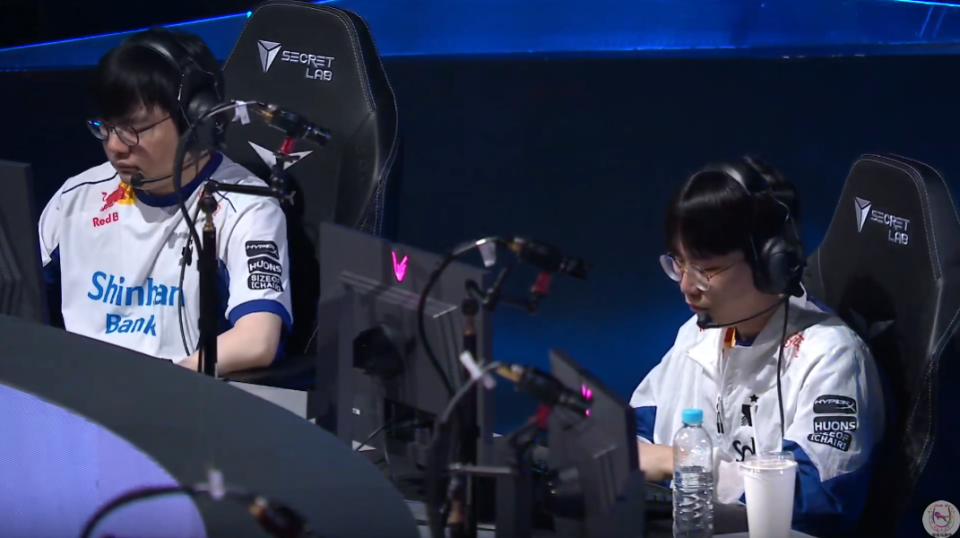 包含DRX2鏖战NS，Clozer绝境逆转的词条