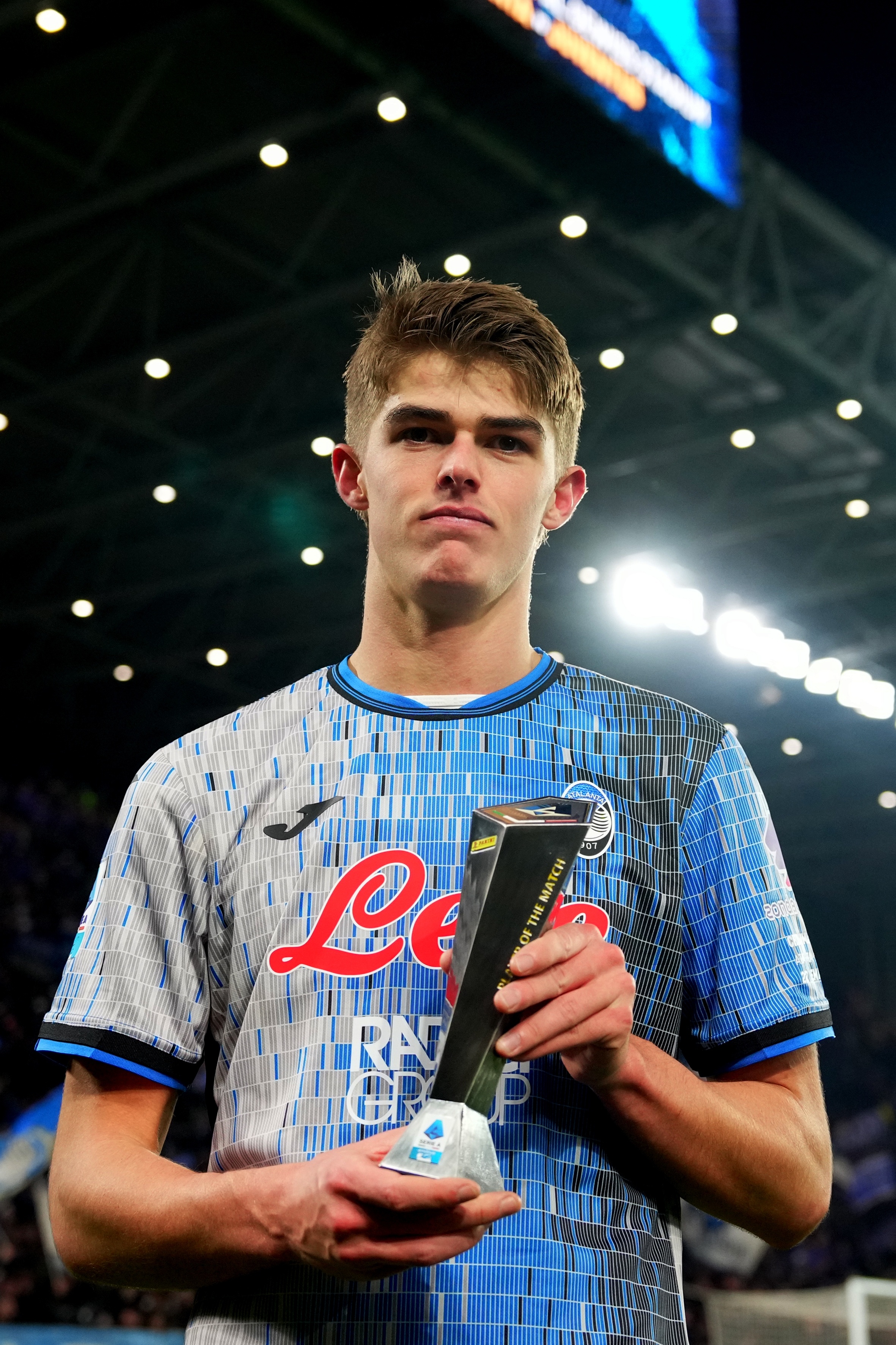 意甲球队一名年轻球员获得主帅信任首发首次的简单介绍