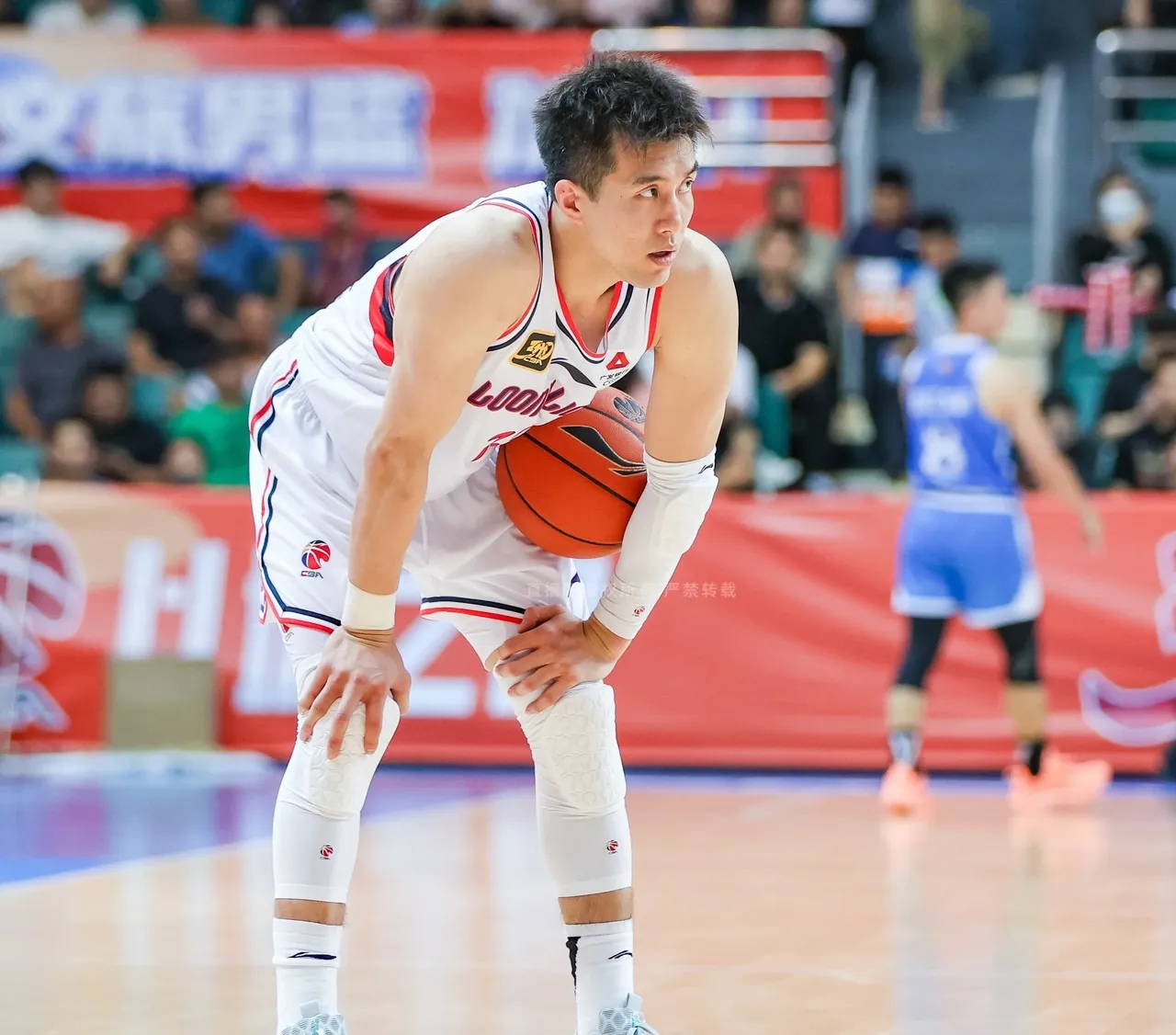 76人碾压青岛队,郭艾伦状态火热的简单介绍 76人碾压青岛队,郭艾伦状态火热的简单介绍