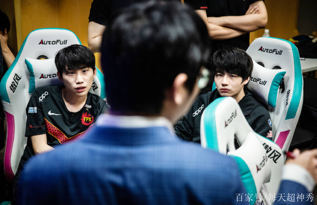 关于IG强势DRX2,Crisp送出助攻的信息 关于IG强势DRX2,Crisp送出助攻的信息