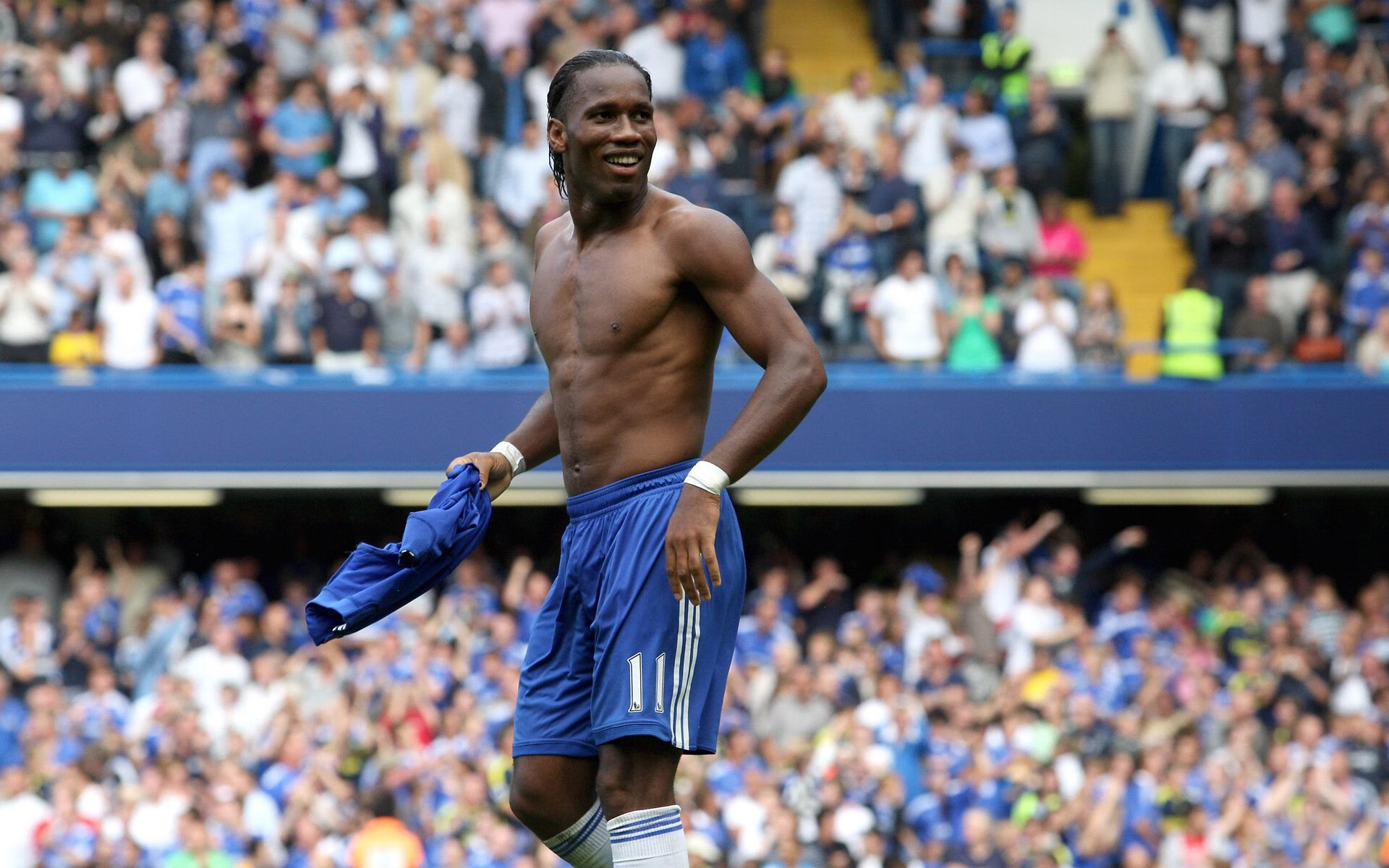 巴西生死战取胜几内亚，罗德里成为关键先生